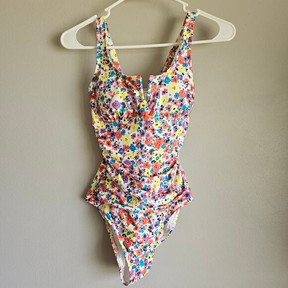 Anne Cole One Piece Swimsuit XS White Floral Ruched Tummy Control Feminine - Picture 1 of 12